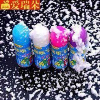 1 thùng 48hộp xịt tuyết.