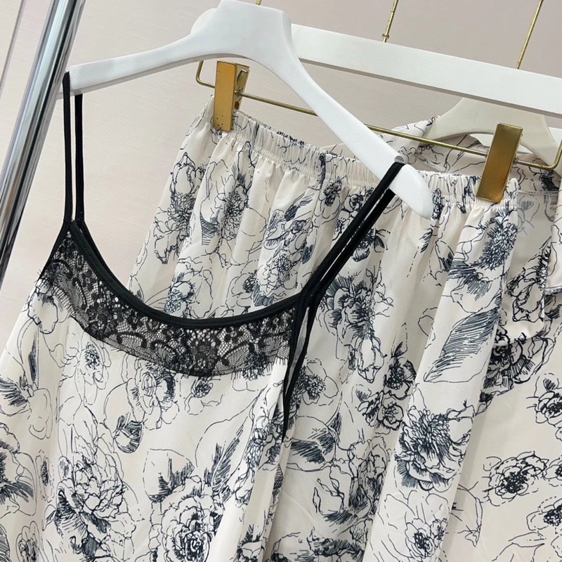 bộ ngủ pyjama mặc nhà hoa hồng cao cấp áo dây+ quần đùi+ áo ngắn tay + quần dài mặc bốn mùa đều phù hợp