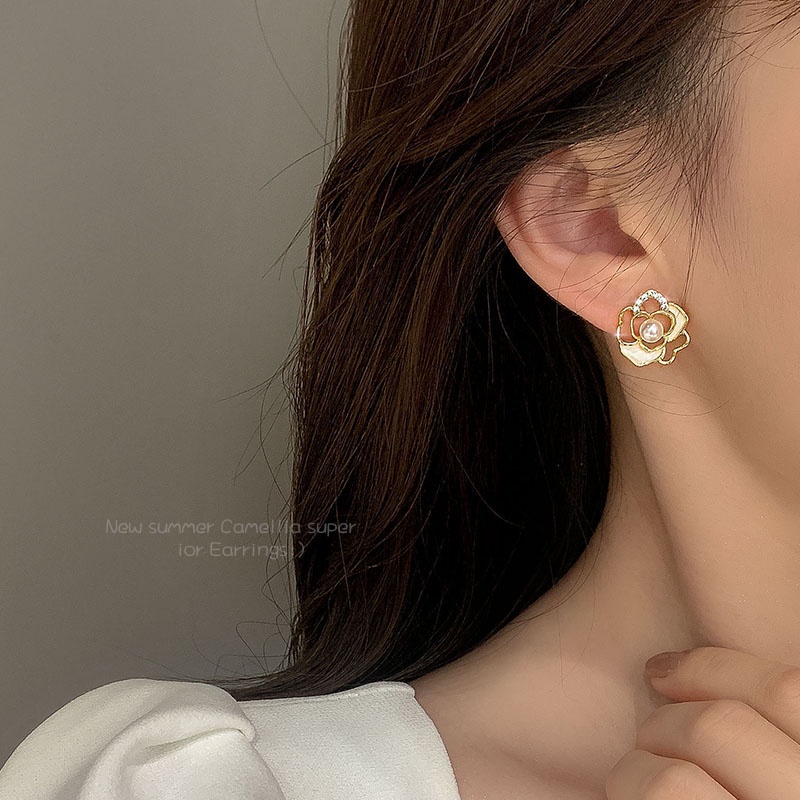 MOCHASHU Khuyên tai MOCHASHU hình hoa trà đính hạt ngọc trai nhân tạo cao cấp phong cách Hàn Quốc