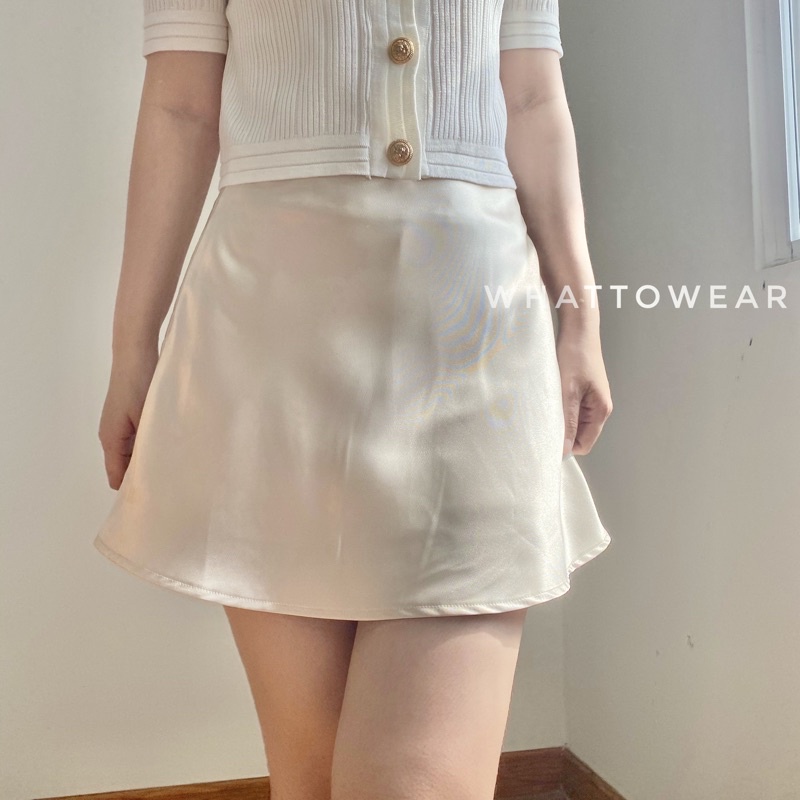 SALE Chân váy lụa ngắn có quần trong by whattowear