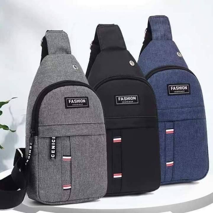 Túi đeo chéo vải nam nữ – balo cao cấp Fashion logo cờ có lỗ tai nghe tiện lợi – Sudoo