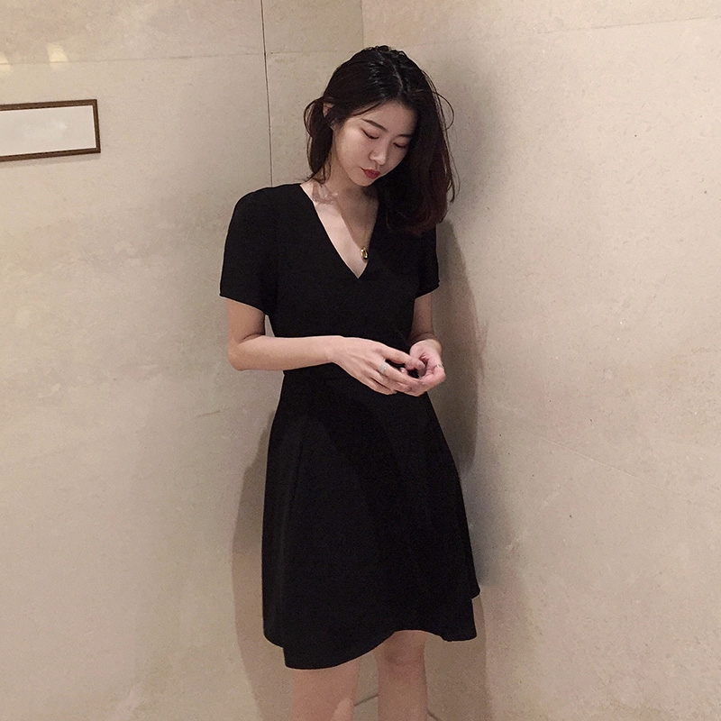 Đầm dài lưng cao phong cách vintage xinh xắn cho nữ | BigBuy360 - bigbuy360.vn