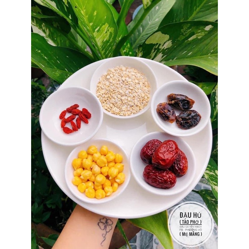 Táo đỏ hữu cơ Amavie Foods( có gói lẻ 100g)