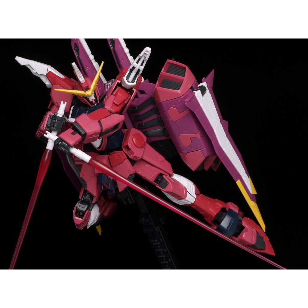 Mô hình Gundam Bandai RG 09 Justice Gundam 1/144 SEED