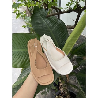Giày sandal đế xốp quai ôm thon gọn chân
