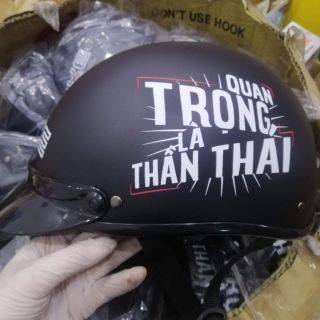 Mũ bảo hiểm nửa đầu khuyến mại Axe