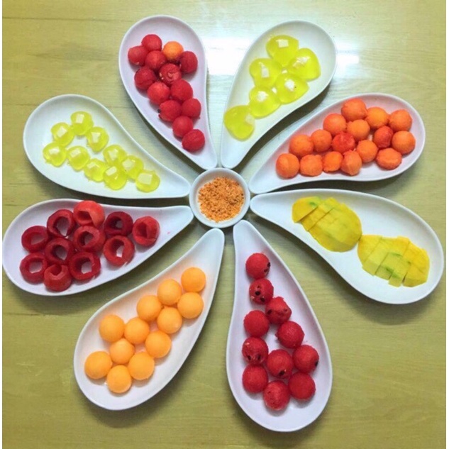 Bộ đĩa hoa 8 cánh sứ Bát Tràng
