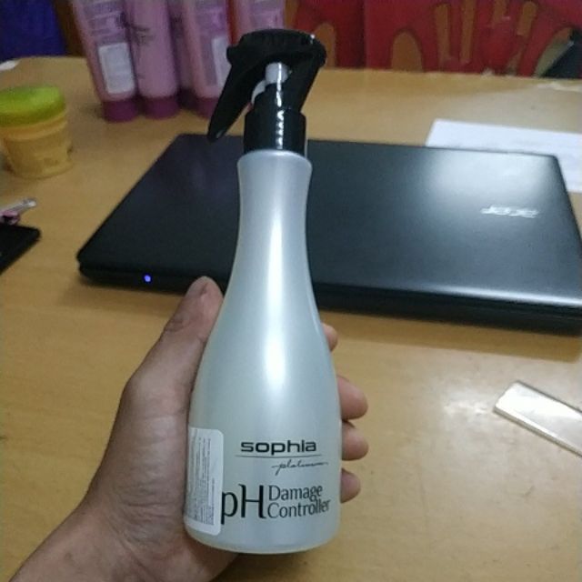 Nước xịt cân bằng độ PH cho tóc