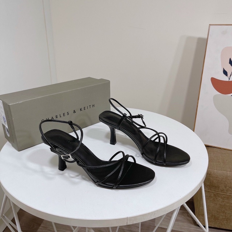 Giày sandal cnk