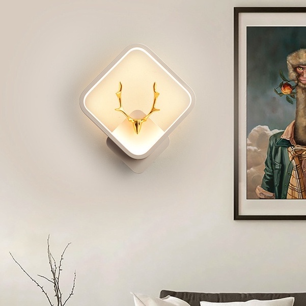Đèn tường, đèn cầu thang 3 chế độ sáng Lộc Phát trang trí nội thất, phòng ngủ, cầu thang độc đáo sang trọng