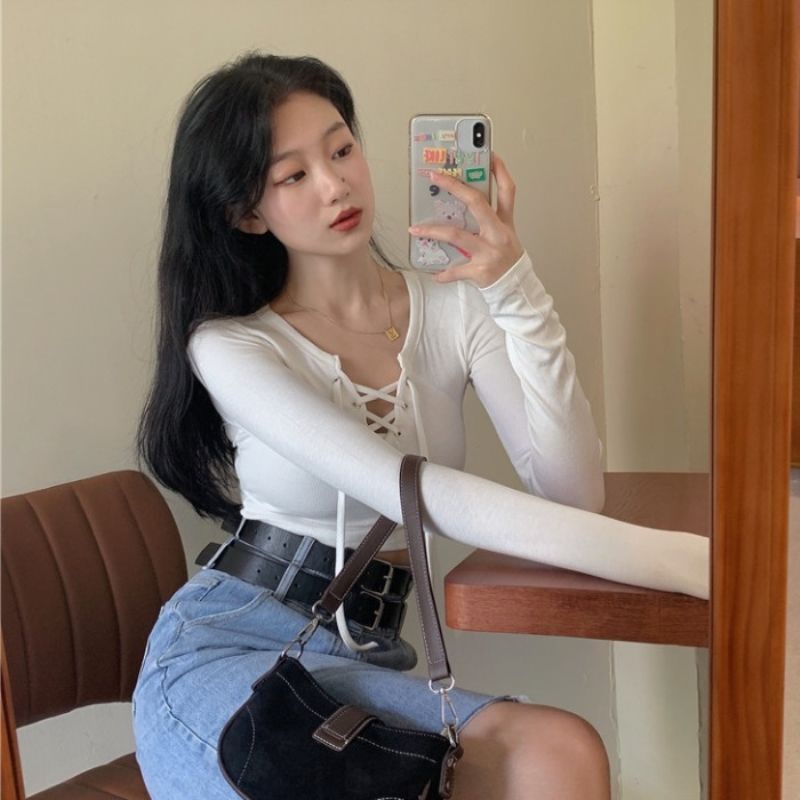 Áo thun COZOKC tay dài dáng ôm thiết kế dây đan chéo phong cách Hàn Quốc