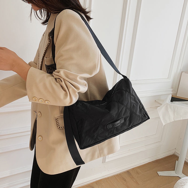 Túi Xách Vải Mềm Quai Bản To Thời Trang 0820 Cho Nữ