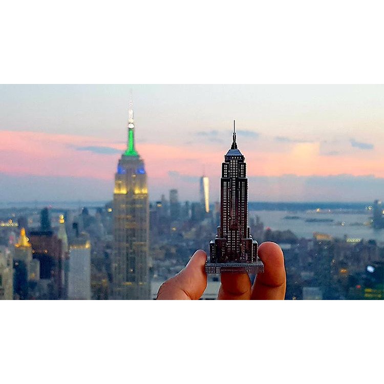 Mô Hình 3D Kim Loại Tòa Nhà Cao Tầng Empire