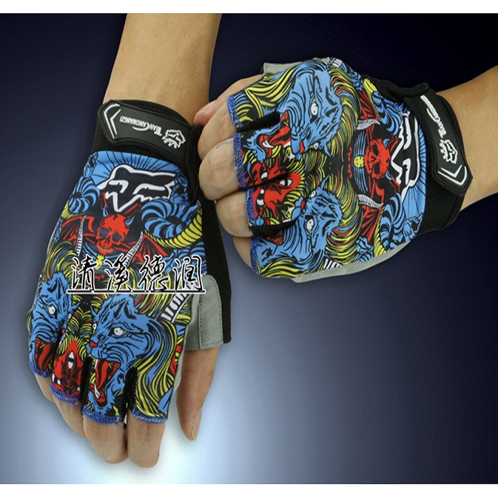 Găng tay hình xăm cực chất - Găng tay thể thao - găng ty tập gym