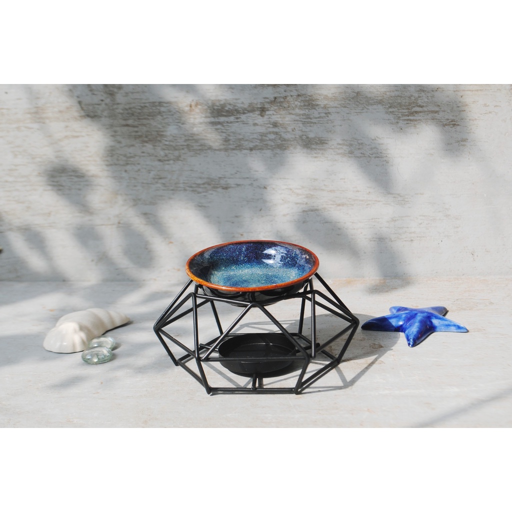 Đèn xông tinh dầu đốt nến tealight chân sắt dáng kim cương sang trọng - Better Life