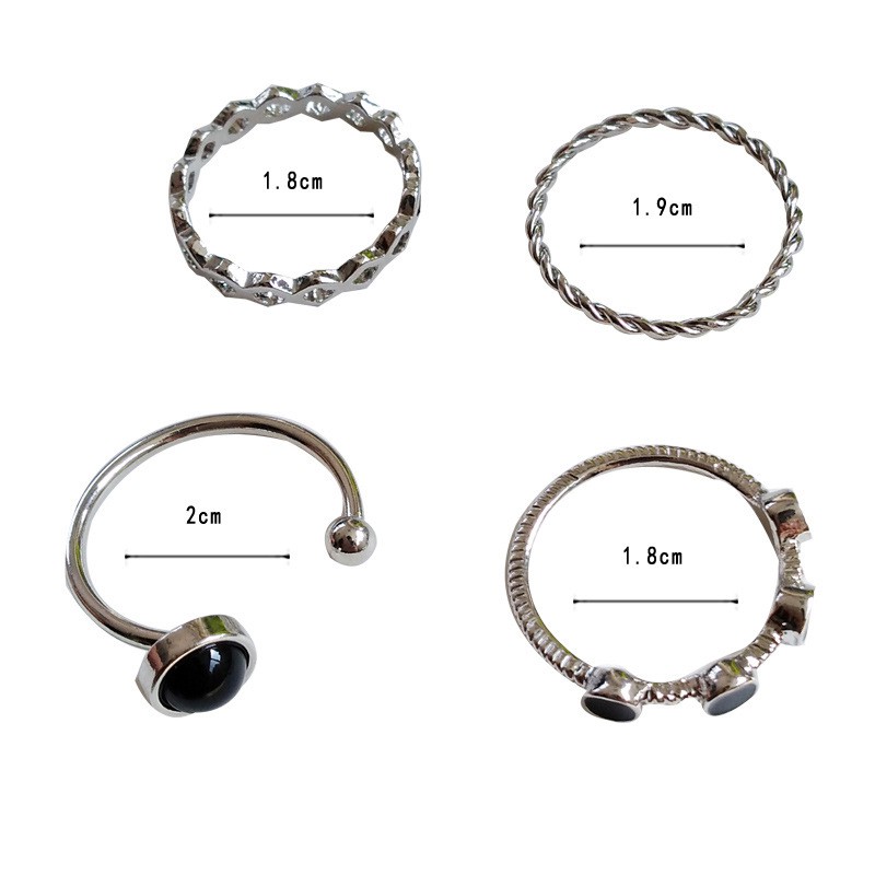 Bộ 4 Nhẫn Hở Màu Đen Có Thể Điều Chỉnh Kích Cỡ
