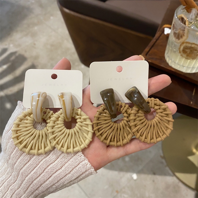 Khuyên tai cói đi biển Her Accessories chân xỏ bạc 925 an toàn H102