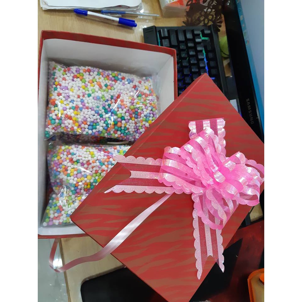 Hộp Chữ nhật đựng quà  size 20x30cm và hạt xốp trang trí : 120k | BigBuy360 - bigbuy360.vn