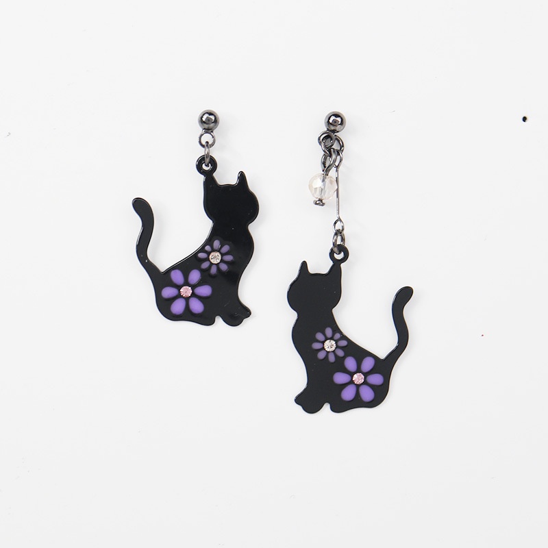 [Hàng Mới Về] Bông Tai Dạng Kẹp Không Đối Xứng Hình Hoa Cúc/ Mèo Bằng Resin