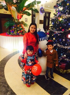Đầm Noel bé gái