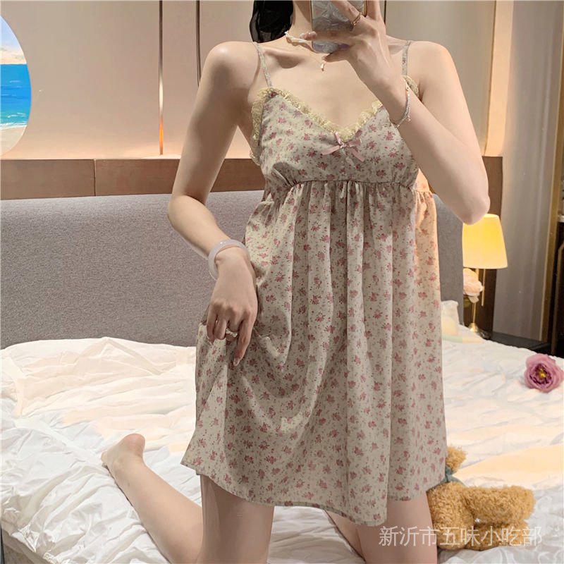 Đầm Ngủ Hai Dây Cổ Chữ V Có Đệm Ngực In Họa Tiết Hoa Phong Cách Mùa Hè Hàng Mới Dành Cho Bạn Nữ Mặc Trong Nhà
