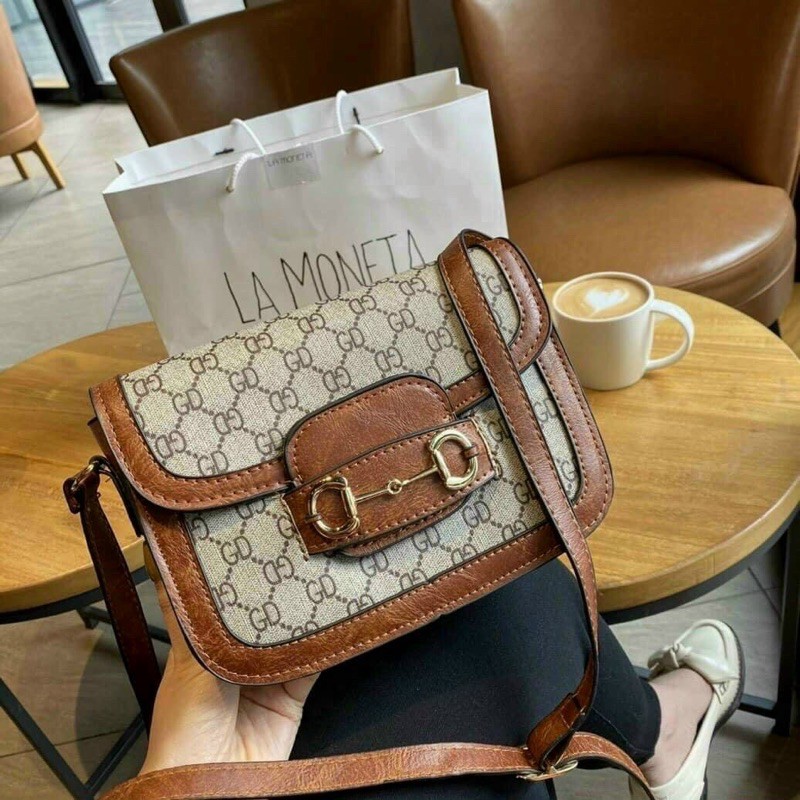 [HOT HIT] Túi gc hồ ngọc hà bản dây da size 21 hot hit thời trang mới 2021(đeo chảnh lắm ah) | BigBuy360 - bigbuy360.vn