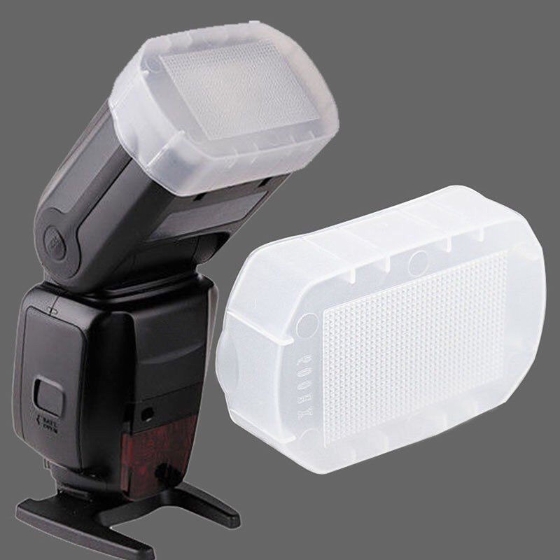 Tản sáng Omni bounce cho flash speedlite