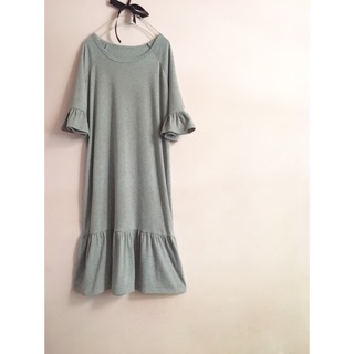 Đầm midi thun suông xoè đuôi cá