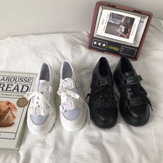 Giày ulzzang đen trắng thắt nơ siêu đẹp có sẵn hàng