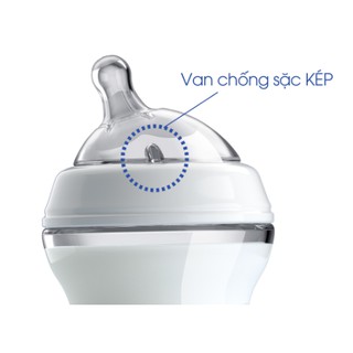 Bình sữa cổ nghiêng núm silicone Chicco 250ml