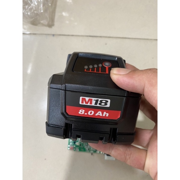 Võ mạch milwaukee 8ah -21700