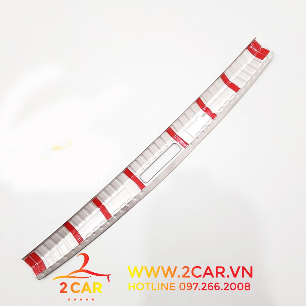 Ốp chống trầy sước cốp trong, ngoài xe Peugeot 2008 , chất liệu Inox