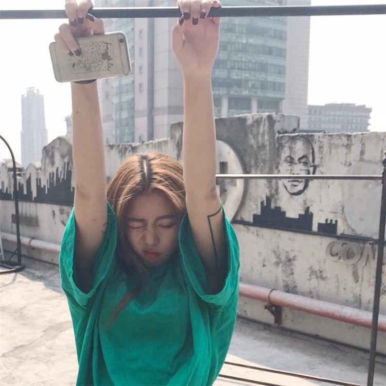 Áo thun nữ form rộng tay ngắn Emilyshop