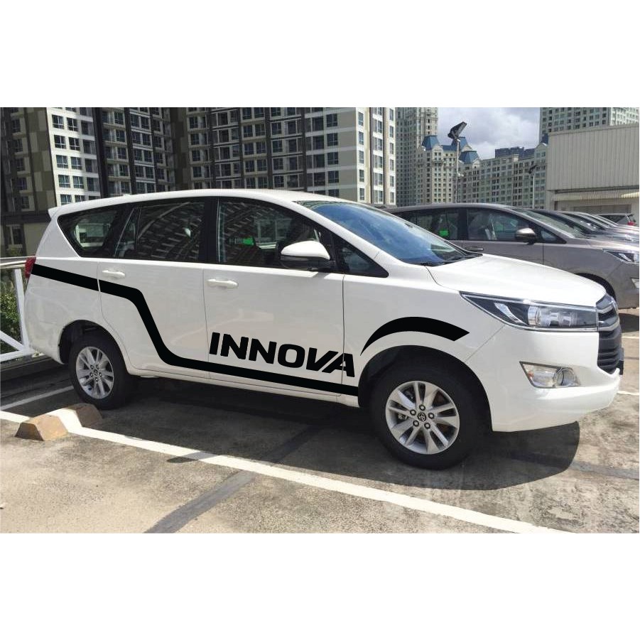 Tem xe Toyota Innova phong cách thể thao-decal Innova
