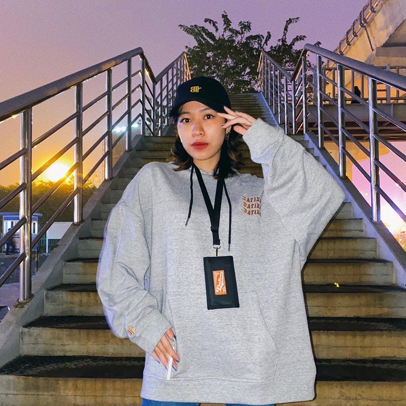 Áo Hoodie Nam Nữ Phối Hai Màu Đen Xám Mũ Rộng Hai Lớp Nỉ  Unisex  In Logo Cực Chất R18 Local Brand Chính Hãng BATIXA