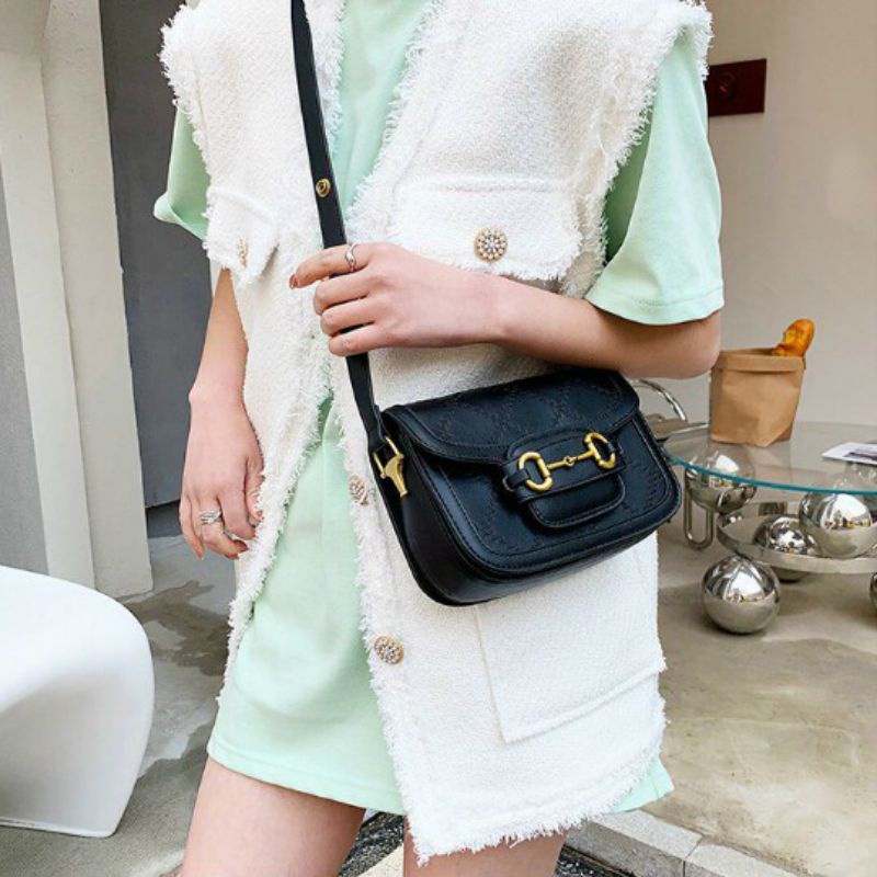 Túi xinh phong cách nhập QC y hình