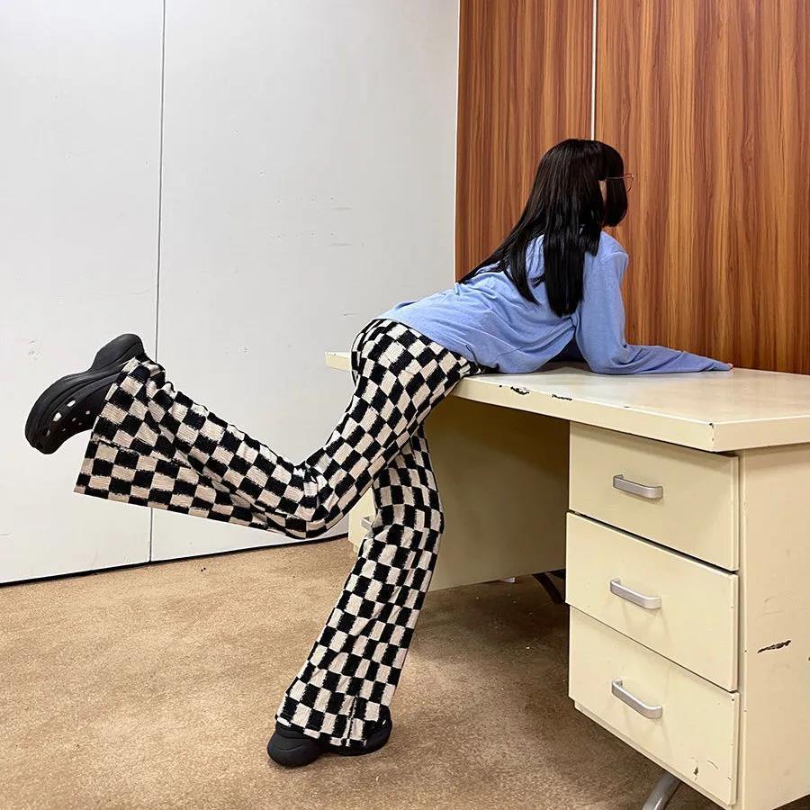 【77】Quần Thể Thao Mỏng Lưng Cao Dáng Rộng Họa Tiết Kẻ Sọc Hợp Xu Hướng Cho Nữ