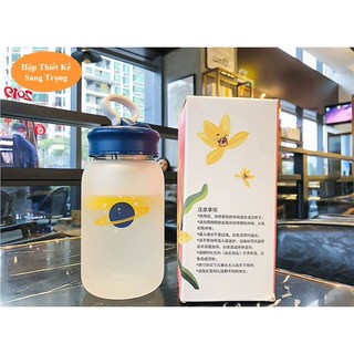 Bình nước thủy tinh khám phá du hành vũ trụ