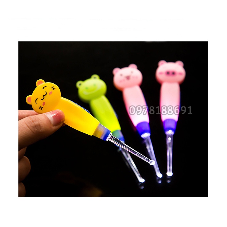 Đèn Soi Tai, Lấy Ráy Tai Có Đèn Kèm 3 Đầu Khác Nhau