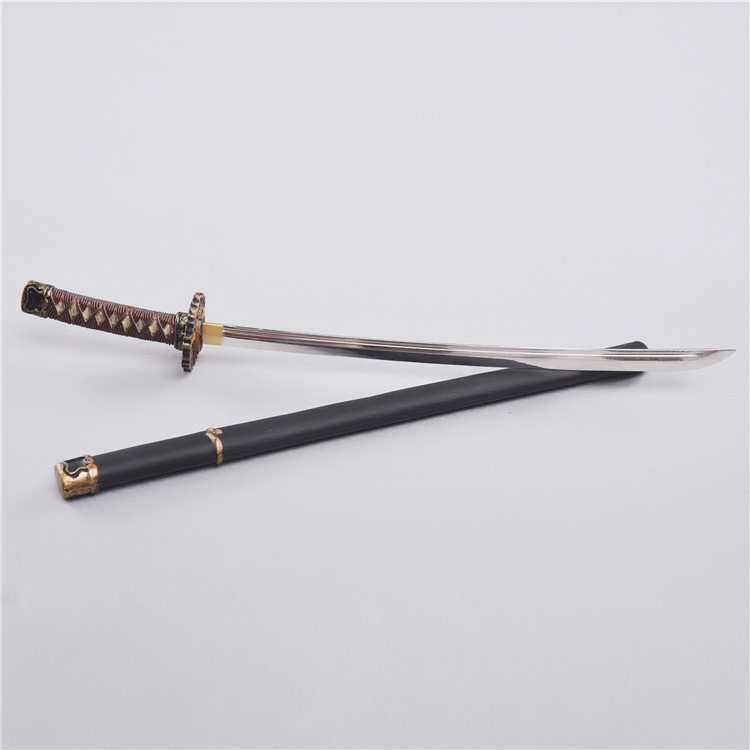 Mô hình Katana lưỡi hợp kim tỉ lệ 1/6