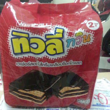 COMBO 2 Gói Bánh Xốp Phủ Socola Thái Lan (369.9g)