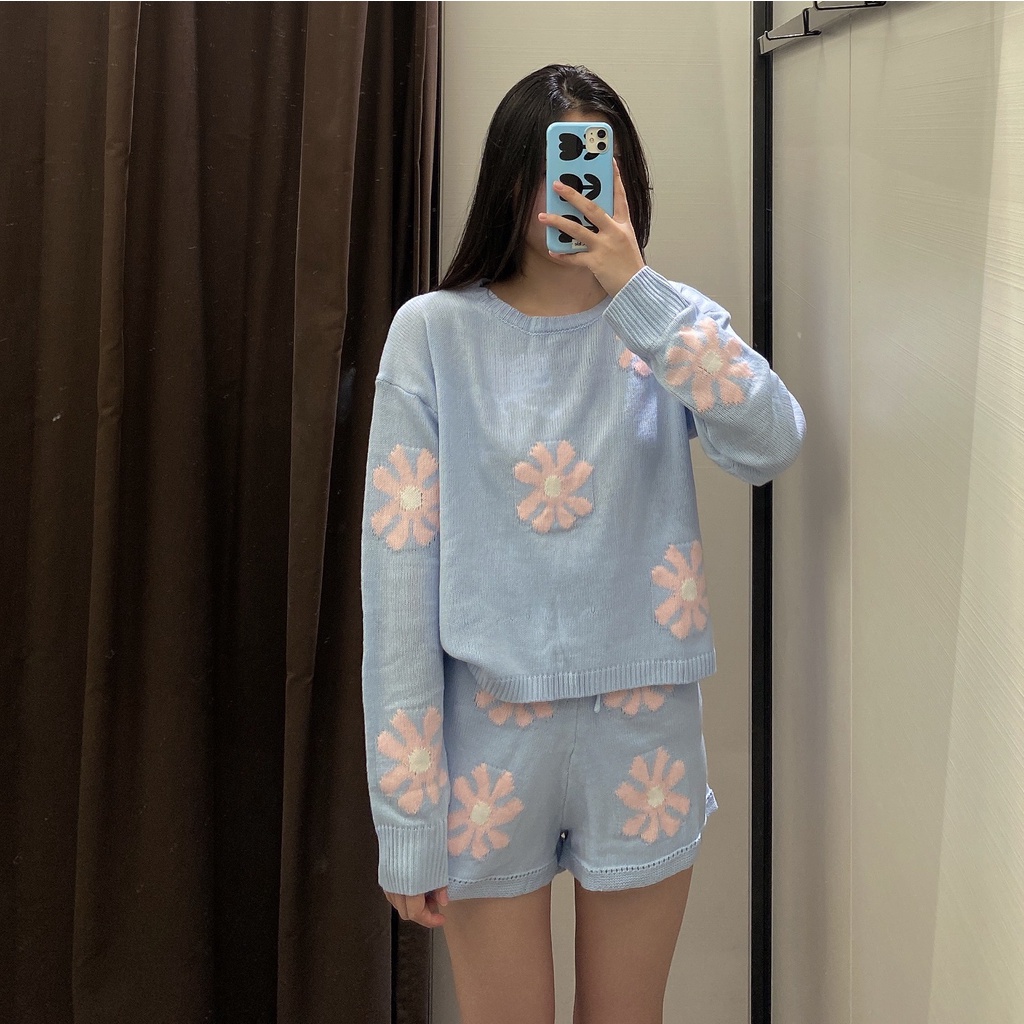Bộ Áo Sweater Tay Dài Phối Quần Short Lưng Thun In Hoa Lớn Thời Trang Mùa Thu Zara 2022