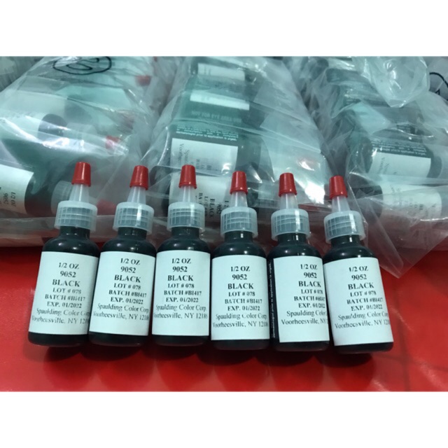 💋✍️  Mực phun xăm 15ml( black ) usa 9052