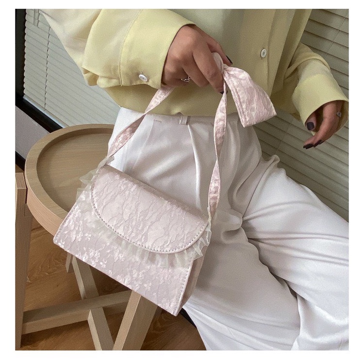 Túi đeo vai đeo chéo 2 màu trắng-hồng kiểu ren xinh xắn T52 Mayconner