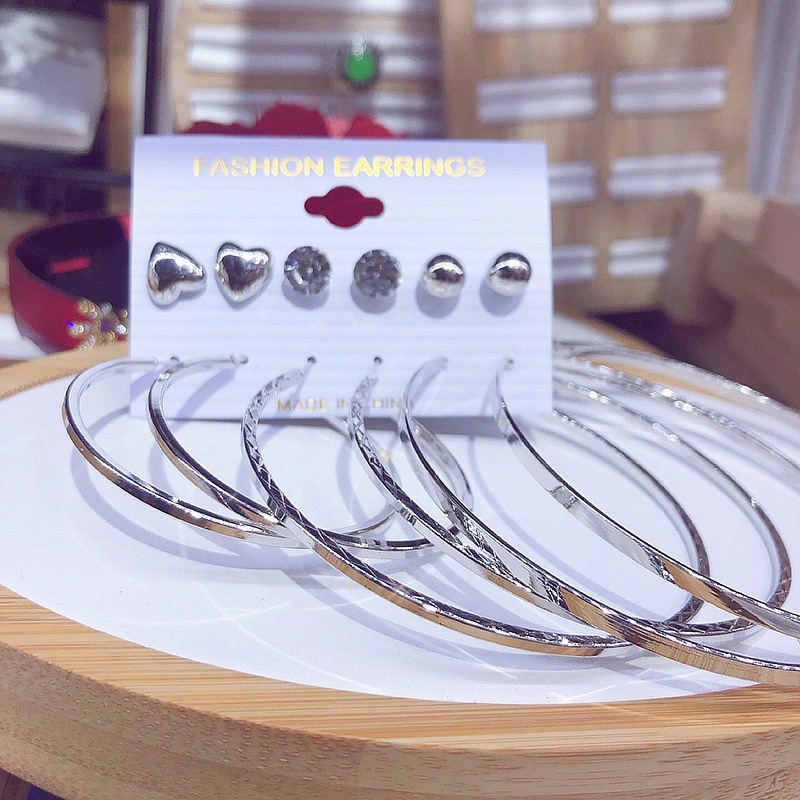 Set 6 Đôi Khuyên Tai Tròn Thời Trang Dành Cho Nữ