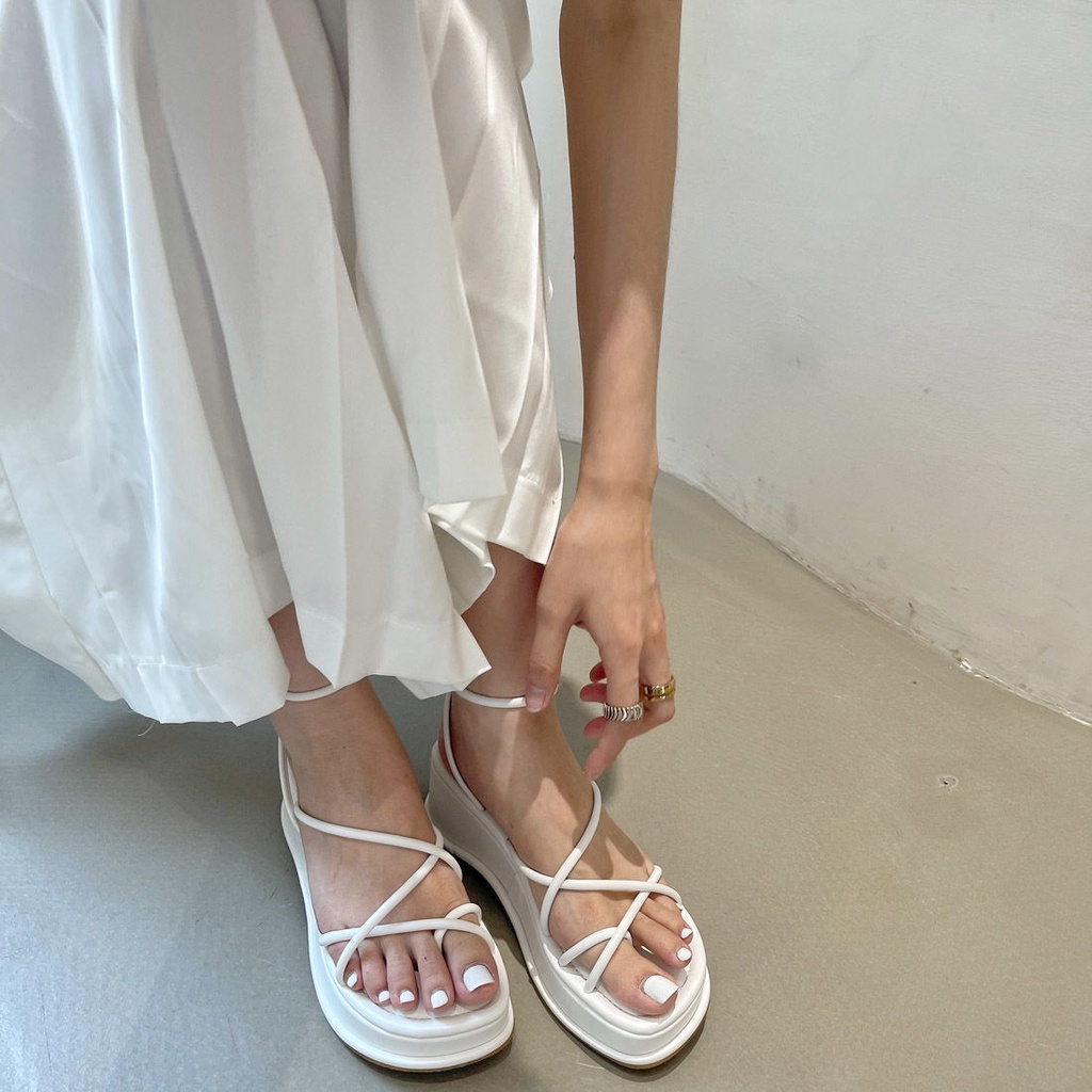✔⊕┇Giày Sandal Đế Dày Phong Cách Roman Thời Trang Mới 2022 Cho Nữ