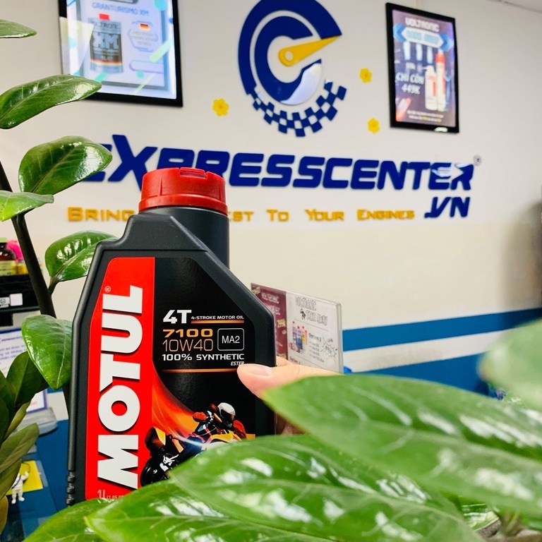 Dầu Nhớt MOTUL 7100 10W40 FRANCE