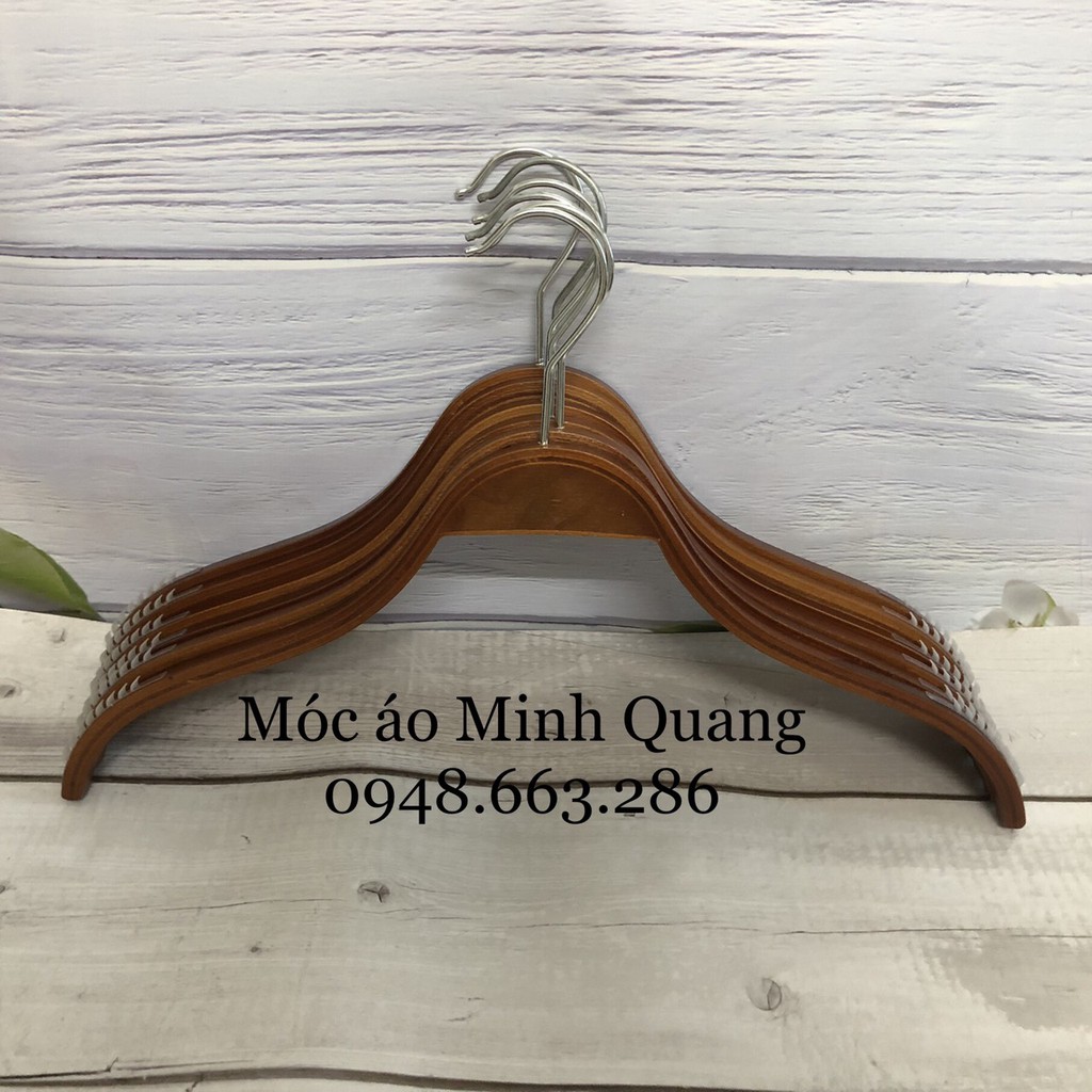 móc treo quần áo-móc gỗ tre-mắc gỗ tre màu nâu đầu móc tròn inox-chuyên dùng cho shop thời trang,...