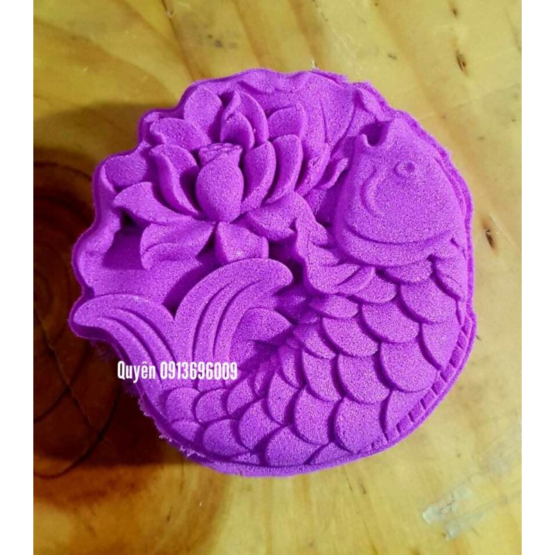 Khuôn trung thu lò xo POM chống dính Cá Sen size 150g