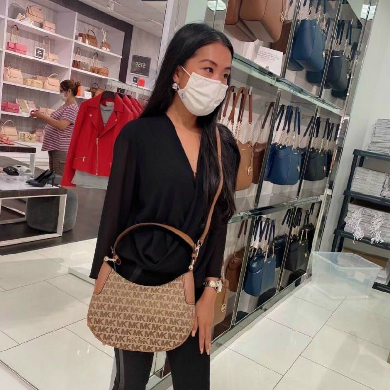 Túi đeo 2 kiểu MK nâu